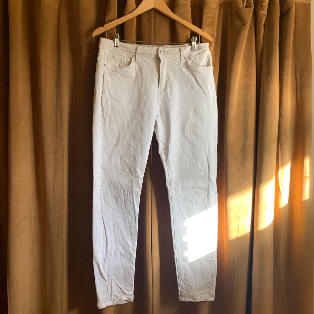 Just Black White Jeans